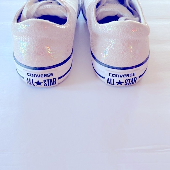 Converse All Stars Cream and Iridescent - Picture 3 of 7